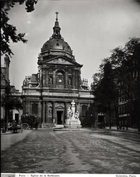 Sorbonnekyrkan byggd av Jacques Lemercier (ca 1585-1654) 1635-53
