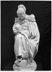 Boulonnaise kvinna som matar sitt barn (gips) (se även 217913) (bw foto)