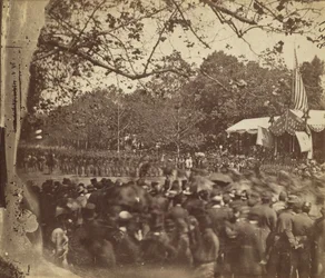 [Grand Army Review, Washington, D.C.], maj 1865.