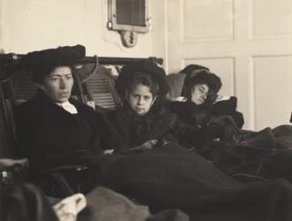 Clara Lauer, Kitty och Emmy Stieglitz
