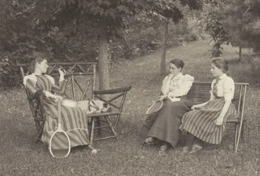Emmy Obermeyer, Agnes Stieglitz och Flora Small i Oaklawn