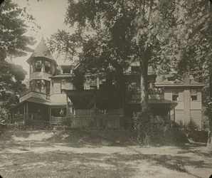 Oaklawn House, (East Side)