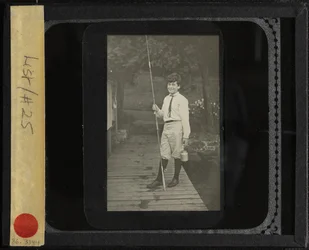 Utan titel Howard med fiskespö, 1910 eller 1912.