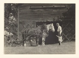 [Yvonne Boursault, Fred Varnum och två oidentifierade män, Lake George]