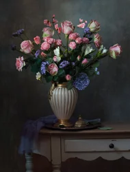 Elegant blomsterarrangemang