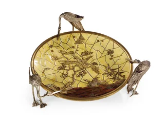 Bägare (Tazza), intarsia av Ferdinand Duvinage, andra hälften av 1800-talet (försilvrad och förgylld brons, elfenben och trä) (se även 476612)