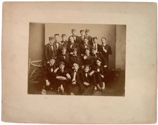 Hagers klass av 61 19 till antalet, ca 1870 (sepiafoto)