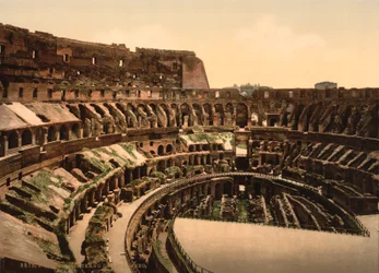 Interiör av Colosseum, Rom, ca 1890-1900 (fotomekaniskt tryck)