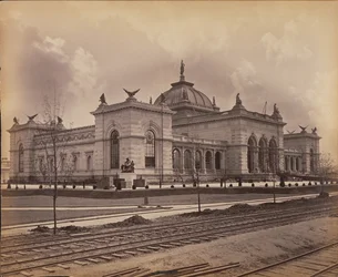 Memorial Hall of the Centennial Exposition, 1876 (gelatinsilvertryck)