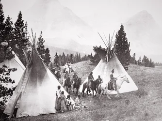 Indianiskt tipiläger, Montana, cirka 1900