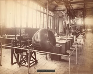 Stephen F. Whitman & Sons utställning i Machinery Hall of the Centennial Exposition, Philadelphia
