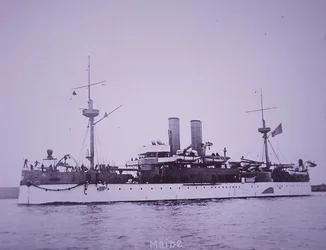 USS Maine, senare sänkt i Havannas hamn