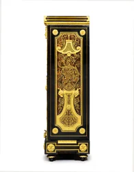 Louis XIV petit armoise, ca 1700-10 (ormolu, mässing, sköldpaddsskal, ebenholts och intarsia)