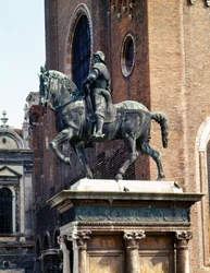 Ridstaty av Condottiere Colleoni av Andrea del Verrocchio