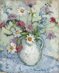 Sommarblommor i en kanna