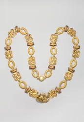 Österrike - Järnkronaorden: halsband tillhörande Heinrich Ritter Kummer von Falkenfeld (1852-1929) - Han blev riddare av den österrikiska kejserliga järnkronaorden 1913 - Tillverkat av Rothe & Neffe (Wien) - början av XX-talet