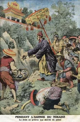 Under lidandet av Mikado (kejsaren av Japan) Meiji (1852-1912): folkmassan i böner nära palatset. Gravyr i "" Le petit Journal"", 1912-08-11. Privat samling.