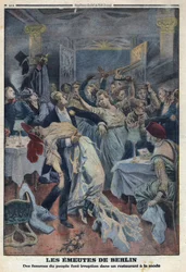 Första världskriget 1914-1918 (kriget 14-18). Folkets kvinnor bryter sig in på en fashionabel restaurang och kräver att sina män ska återvända. I "" Le Petite Journal"", den 16/01/1916. Privat samling