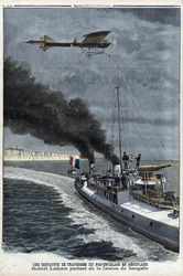 Hubert Latham (1883-1912), fransk flygare, lämnade Sangatte i ett monoplan "Antoinette" för att försöka korsa kanalen med flyg, 19 juli