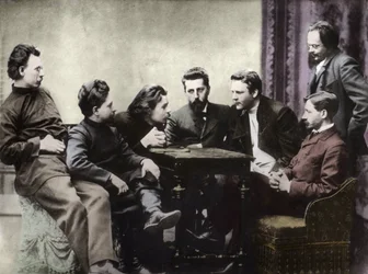 Medlemmar av Sreda litterära krets, bildad under andra hälften av 1890-talet av ryska realistiska författare - Porträtt av ryska intellektuella från den litterära gruppen Znanie: från vänster till höger, Andrei Skitalets (Stephan Gabrilovich Petrov), Leoni