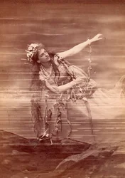 Operasångerskan Lilli Lehmann (1848-1929) som Woglinde i operan Das Rheingold av Richard Wagner. Bayreuth