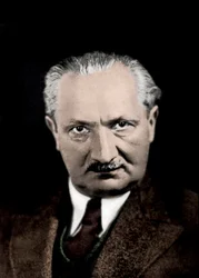 Porträtt av Martin Heidegger (1889-1976), tysk filosof.