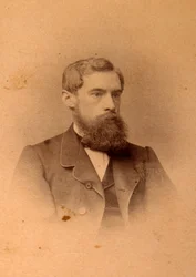 Porträtt av samlaren, beskyddaren och grundaren av galleriet Pavel Mikhailovich Tretyakov (Pavel Mikhailovitch Tretiakov) (1832-1898). Albumin foto