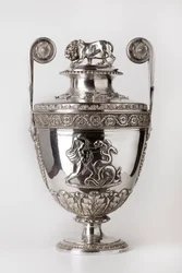 Storbritannien - Vase of the Lloyds Patriotic Fund (silver