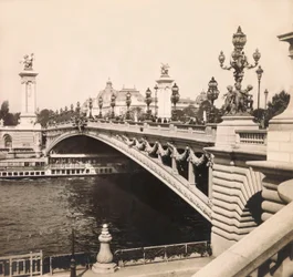 Universal Exposition of 1900 - Exposition Universelle de 1900 i Paris: Bron Alexandre III - privat samling