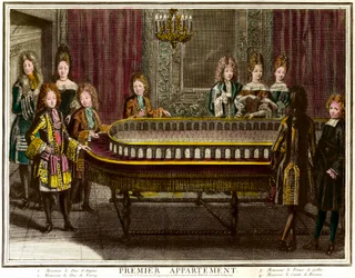 Philippe av Frankrike, hertig av Anjou, dåvarande kung av Spanien (1683-1746), Charles, hertig av Berry (1686-1714) och prins av Wales spelar portik i Ludvig XIV:s första lägenhet i Versailles - Gravyr av Antoine Trouvain (1656) -1708) Privat samling - Cha