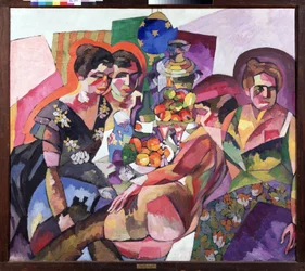 Kvinnor och frukter. Tre kvinnor i blommiga klänningar omger fruktskålar, en samovar, en flaska, en kanna och en liggande naken kvinna. Målning av Aristarkh Vasilyevich Lentulov (Lentulov) (1882-1943), olja på duk