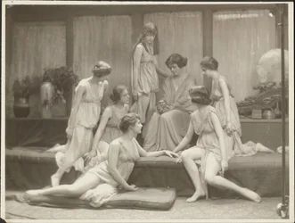 [Isadora Duncan och Group]