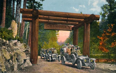 Ingången till Mount Rainier nationalpark, cirka 1916