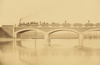 Linje från Villenueve-Saint-Georges till Montargis, Viadukt över Loing (nära Montargis)