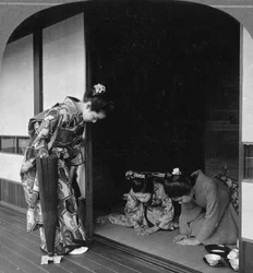Tre japanska kvinnor, Japan, 1905.