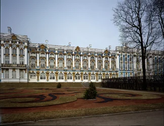 Utsikt över palatset Catherine (Tsarskoie Selo eller Tsarskoye Selo) realiserat av arkitekten Bartolomeo Francesco Rastrelli (ca 1700-1771) 1752-1756, Pushkin (Pushkin) Ryssland