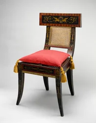 En av ett par sidostolar, ca 1808 (gul poppel, ek, lönn, vit furu och käpp)