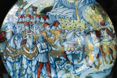 Majolikatallrik föreställande Procession of Magi, av Benozzo Gozzoli (cirka 1420-1497), Gualdo Tadino hantverk, Umbrien, Italien