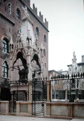 Gravmonument för Mastino II Della Scala (1308-51)