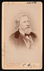 Porträtt av Pierre Jean Edouard Desor 1811-1882, före 1882.