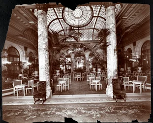 Lounge på Plaza Hotel, ca 1907 (silvergelatintryck)