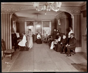 Recital i musikrummet på Janer