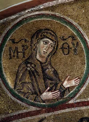 The Virgin Oranta (ortodox kristen skildring av Jungfru Maria, ber med utsträckta armar) (The Virgin Orans). Mosaik av en bysantinsk mästare, cirka 1037-1050, gammal rysk konst. Valv av Choir of Saint Sophia Cathedral i Kiev (Ukraina).