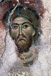 Kristi ansikte, detalj från fresk i kyrkan Agios Georgios, Mourne, Kreta, Grekland (foto)