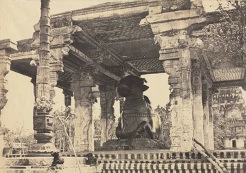 Great Pagoda, Great Bull, Framifrån, Tanjore, Indien (Rajarajesvara Temple)