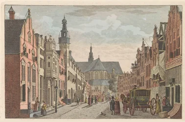 Langestraat i Alkmaar, ca 1790 Langestraat, Rådhuset och Grote Kerk i Alkmaar / Rue longue - Hotel de Ville - et grande Eglise à Alkmaar (titel på objektet)