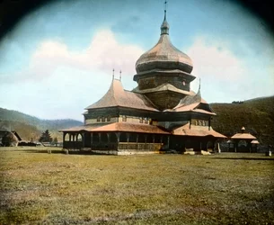 Rumänien, en grekisk enad kyrka i Bukovina-regionen, bilddatum: cirka 1920. Carl Simon-arkivet