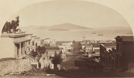 Alcatraz Island och San Francisco Bay, tittar norrut
