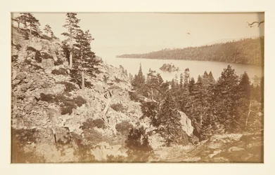 Fyra järnvägsscener och fyra utsikter över Lake Tahoe: Emerald Bay, Lake Tahoe