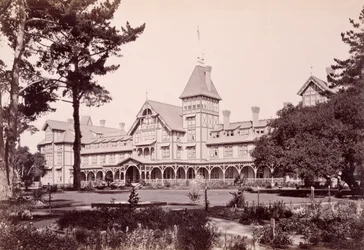 Hotel Del Monte, Monterey